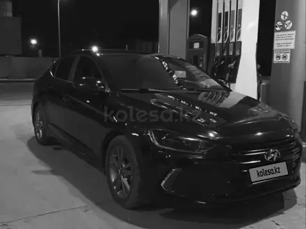 Hyundai Elantra 2016 года за 4 400 000 тг. в Уральск