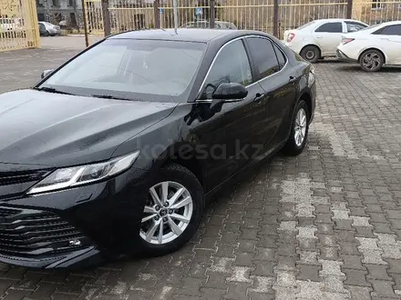 Toyota Camry 2019 года за 13 300 000 тг. в Караганда – фото 5