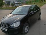 Volkswagen Polo 2009 года за 2 200 000 тг. в Караганда – фото 3