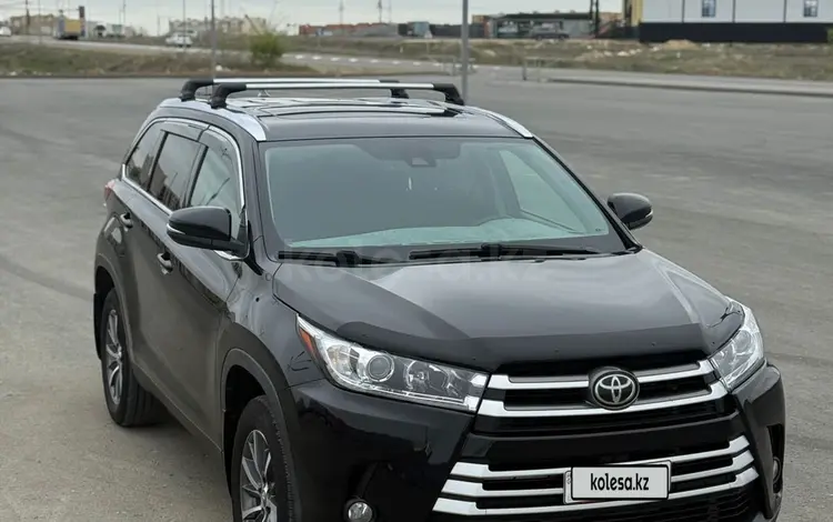 Toyota Highlander 2019 года за 12 500 000 тг. в Актобе