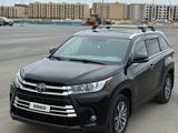 Toyota Highlander 2019 годаүшін12 500 000 тг. в Актобе – фото 2