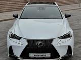 Lexus IS 200 2017 года за 14 000 000 тг. в Алматы – фото 2