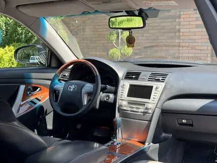 Toyota Camry 2010 года за 7 700 000 тг. в Тараз – фото 17