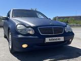 Mercedes-Benz C 180 2001 годаfor2 250 000 тг. в Караганда