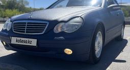 Mercedes-Benz C 180 2001 годаfor2 250 000 тг. в Караганда – фото 2