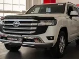 Toyota Land Cruiser Prestige 2023 годаfor48 000 000 тг. в Караганда