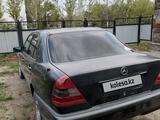 Mercedes-Benz C 180 1995 годаүшін1 500 000 тг. в Актобе – фото 2