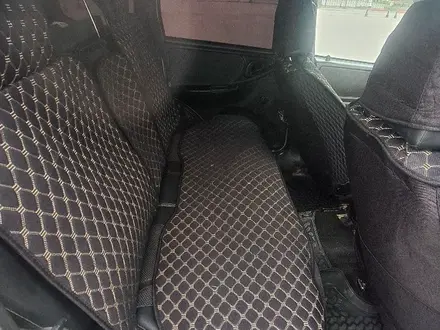 Chevrolet Niva 2015 года за 3 350 000 тг. в Актобе – фото 8
