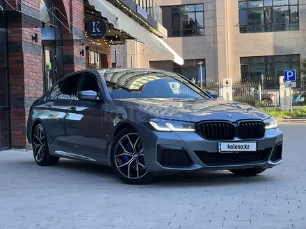 BMW 530 2021 года за 28 500 000 тг. в Астана