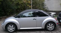 Volkswagen Beetle 2000 годаүшін2 800 000 тг. в Алматы
