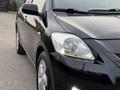 Toyota Yaris 2006 года за 4 300 000 тг. в Алматы – фото 13