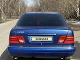 Mercedes-Benz E 200 1997 года за 1 900 000 тг. в Караганда – фото 5