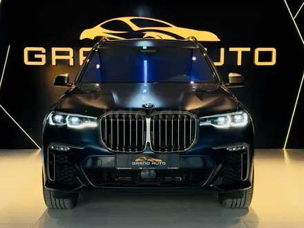 BMW X7 2022 года за 50 000 000 тг. в Шымкент