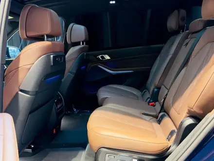 BMW X7 2022 года за 50 000 000 тг. в Шымкент – фото 5