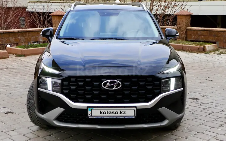Hyundai Santa Fe 2023 года за 17 000 000 тг. в Алматы