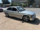 BMW 328 1996 года за 2 900 000 тг. в Алматы