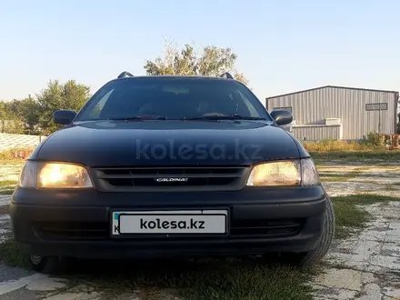 Toyota Caldina 1996 года за 2 500 000 тг. в Алматы – фото 2