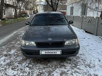 Toyota Carina E 1992 годаүшін1 800 000 тг. в Тараз