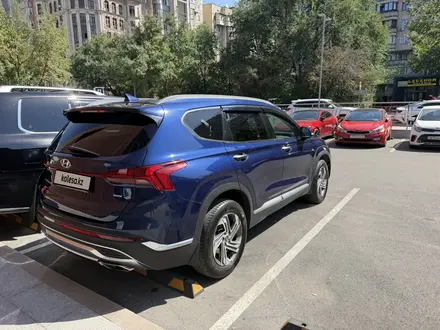 Hyundai Santa Fe 2021 года за 11 500 000 тг. в Алматы – фото 2