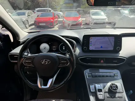 Hyundai Santa Fe 2021 года за 11 500 000 тг. в Алматы – фото 10