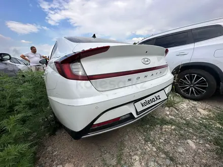 Hyundai Sonata 2020 года за 9 182 558 тг. в Алматы – фото 5