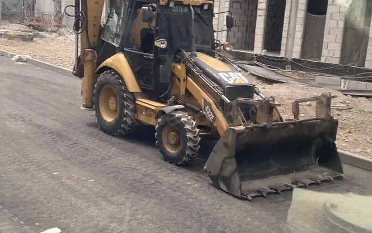 Caterpillar  432E 2011 года за 25 000 000 тг. в Алматы