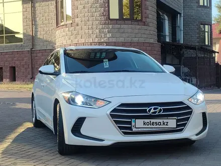 Hyundai Elantra 2018 года за 8 000 000 тг. в Алматы – фото 2