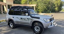 Toyota Land Cruiser Prado 2001 года за 13 650 000 тг. в Алматы – фото 2