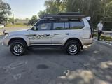 Toyota Land Cruiser Prado 2001 годаүшін13 700 000 тг. в Алматы – фото 4