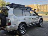 Toyota Land Cruiser Prado 2001 годаүшін13 700 000 тг. в Алматы – фото 3