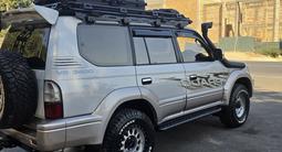 Toyota Land Cruiser Prado 2001 года за 13 650 000 тг. в Алматы – фото 4