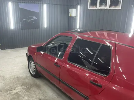 Volkswagen Golf 1992 года за 1 650 000 тг. в Алматы – фото 5