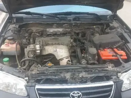 Toyota Camry 2000 года за 3 500 000 тг. в Астана – фото 4