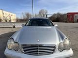 Mercedes-Benz C 180 2001 года за 2 500 000 тг. в Жезказган – фото 3