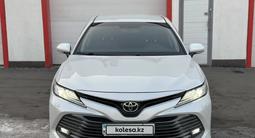 Toyota Camry 2018 годаүшін13 700 000 тг. в Алматы