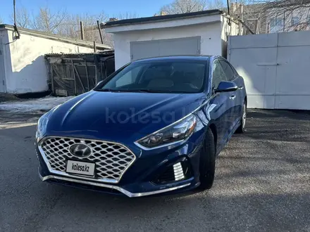 Hyundai Sonata 2018 года за 9 500 000 тг. в Караганда