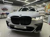 BMW X7 2021 года за 46 000 000 тг. в Астана