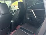 Toyota RAV4 2015 года за 9 200 000 тг. в Актау – фото 3