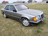 Mercedes-Benz E 200 1992 года за 1 300 000 тг. в Шолаккорган – фото 3