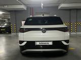 Volkswagen ID.4 2022 года за 11 000 000 тг. в Алматы – фото 4