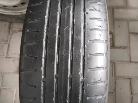 215.55.R17-есть 1шт. Nokian Tyres Nordman SZүшін10 000 тг. в Алматы