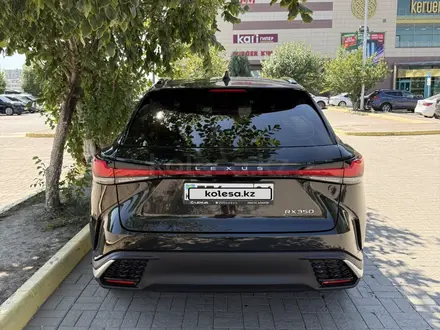 Lexus RX 350 2022 года за 37 000 000 тг. в Актобе – фото 5