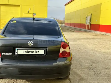 Volkswagen Passat 2001 года за 2 200 000 тг. в Уральск – фото 5