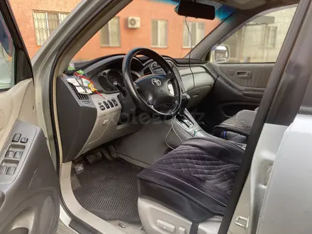 Toyota Highlander 2002 года за 7 000 000 тг. в Алматы – фото 10