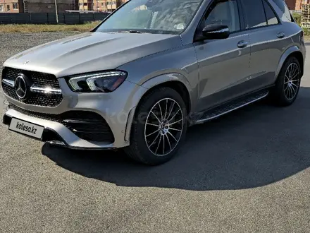 Mercedes-Benz GLE-Класс 2022 года за 37 200 000 тг. в Костанай – фото 2