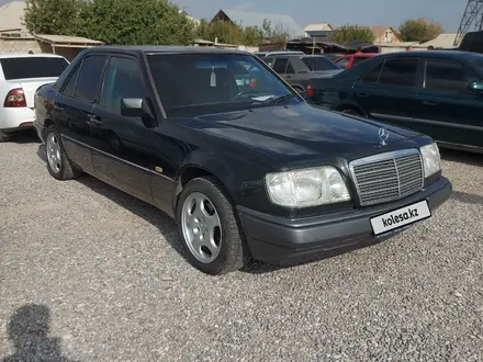 Mercedes-Benz E 280 1994 года за 2 750 000 тг. в Туркестан – фото 6