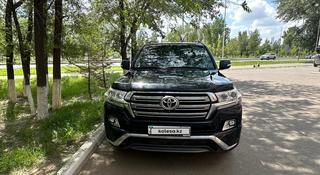 Toyota Land Cruiser 2016 года за 33 000 000 тг. в Астана