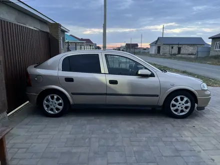 Opel Astra 2001 года за 3 000 000 тг. в Атырау – фото 2