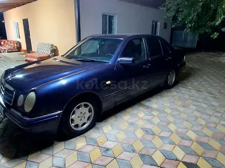 Mercedes-Benz E 230 1995 года за 2 200 000 тг. в Конаев (Капшагай) – фото 2