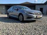 Hyundai Sonata 2017 годаfor4 700 000 тг. в Атырау – фото 3